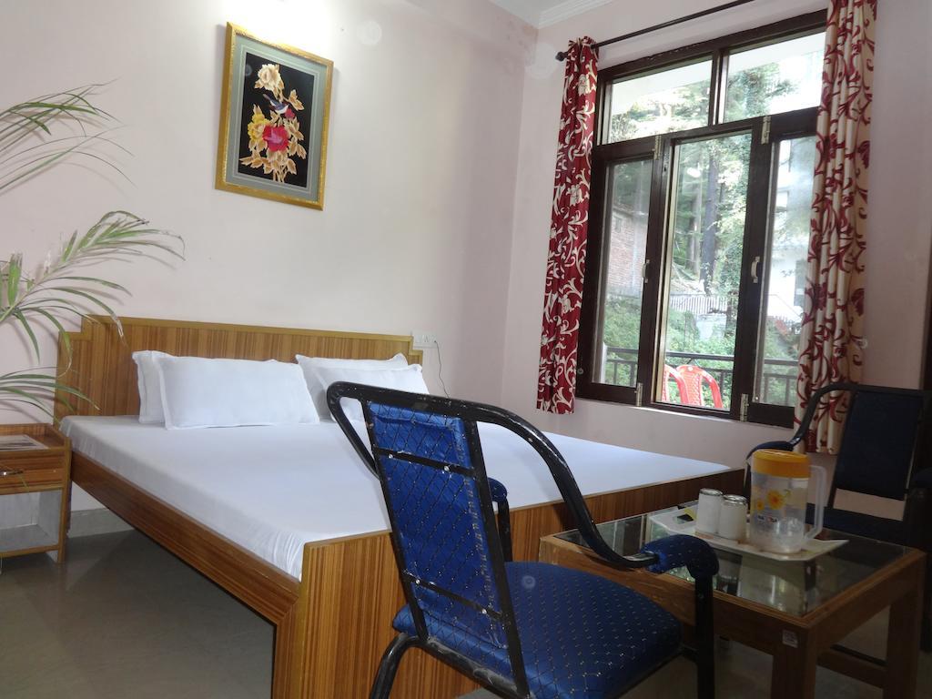 Hotel Kumar Residency Dharamshala Exteriör bild
